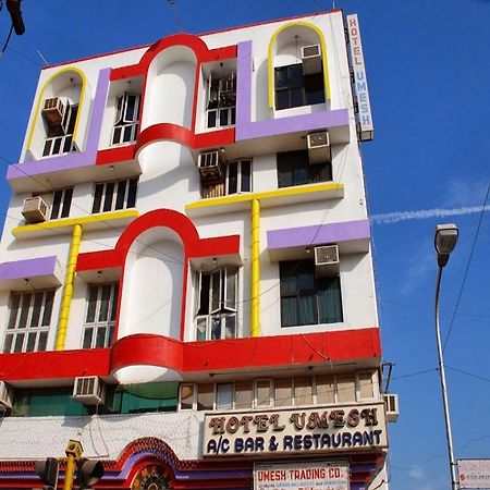 Hotel Umesh Daman Exterior foto